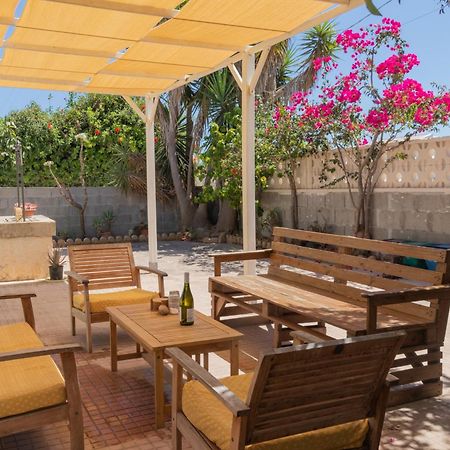 Amaris Mango Seafront Villa Granelli Exterior foto